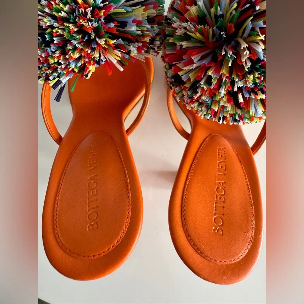 Bottega Veneta *NEW* Leather Orange Multicolor Pom Pom Heels- Size 6.5 US - Picture 5 of 10